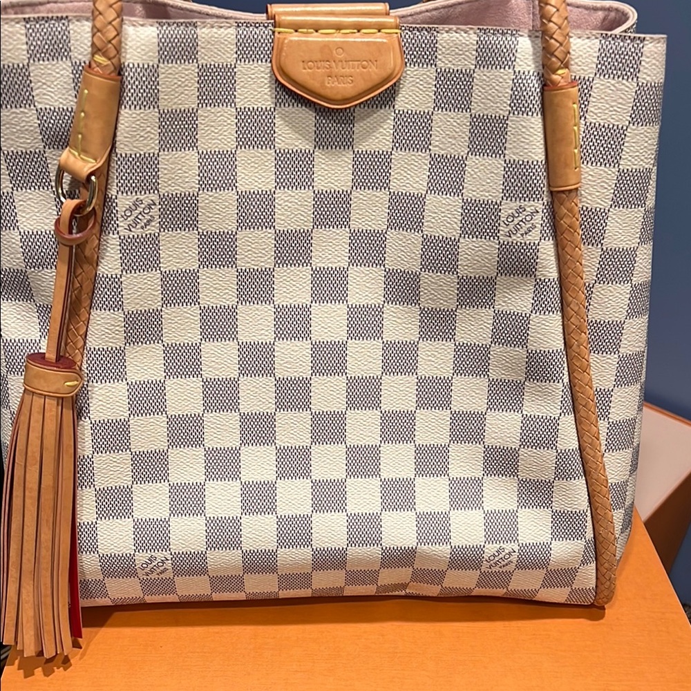Louis Vuitton Damier Azur tote  Bag - Cream and Tan